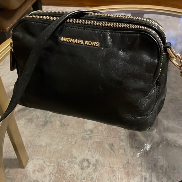 Michael Kors Handbags - Black Michael Kors Crossbody Bag
